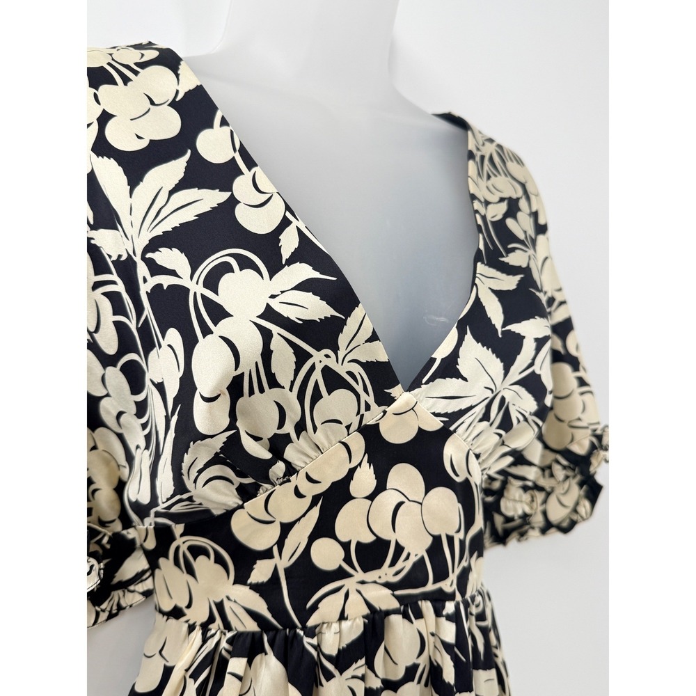 Vtg y2k Tibi Silk Cherry Print babydoll Dress womens Sz 6 empire waist coquette